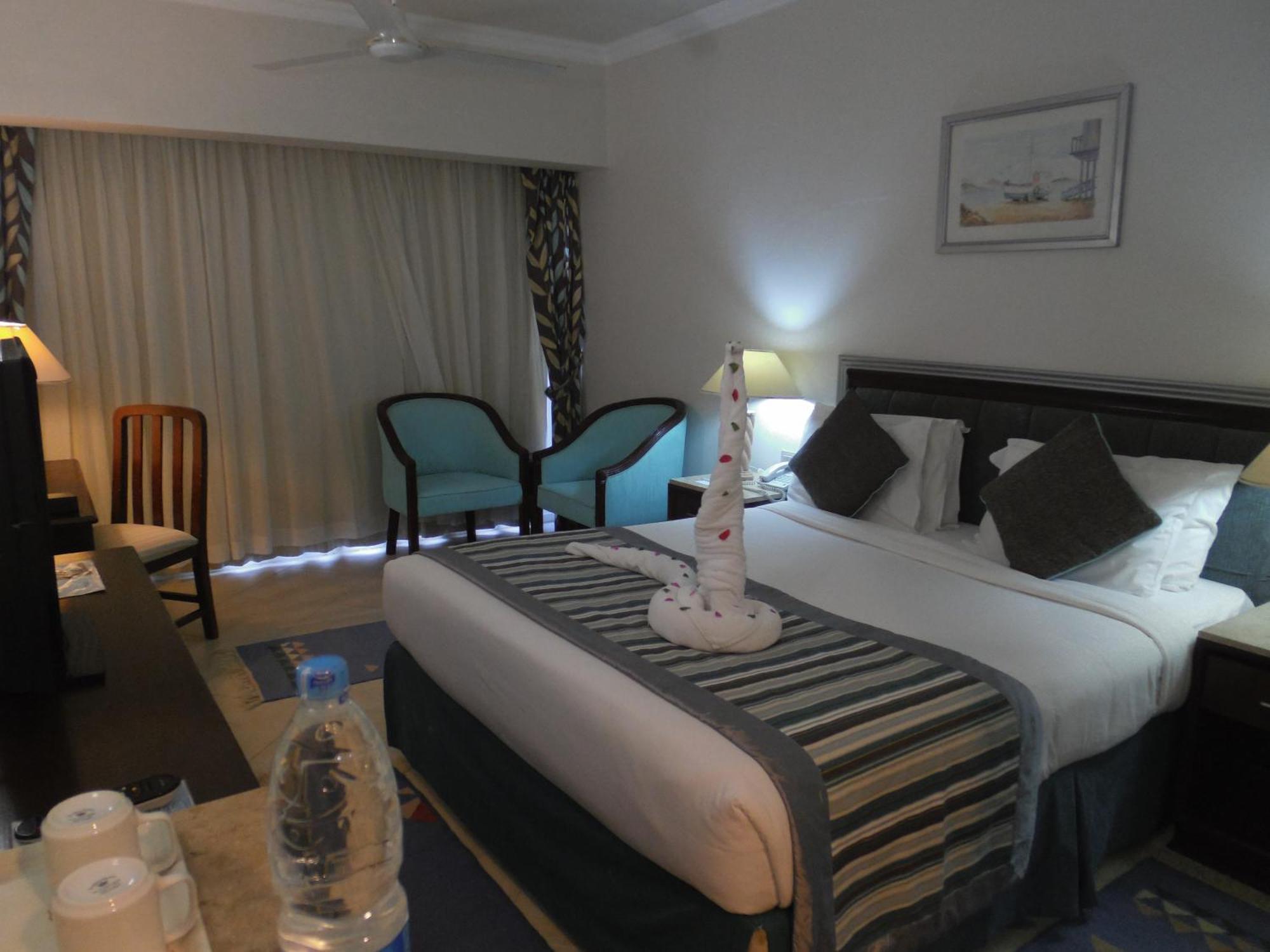 보그 엘 아랍 비치 호텔 보르그 엘 아랍 외부 사진 A room at the hotel